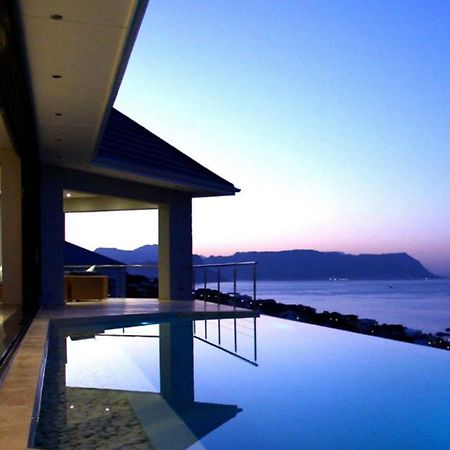 Aqua Terra Boutique Guesthouse Саймонстаун Экстерьер фото