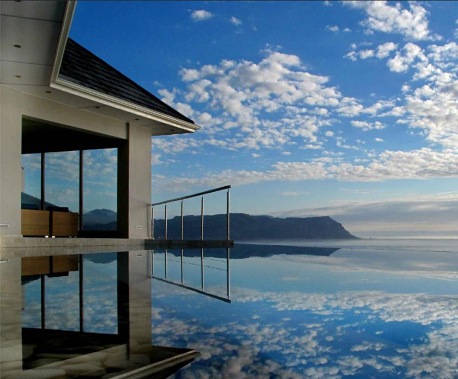 Aqua Terra Boutique Guesthouse Саймонстаун Экстерьер фото