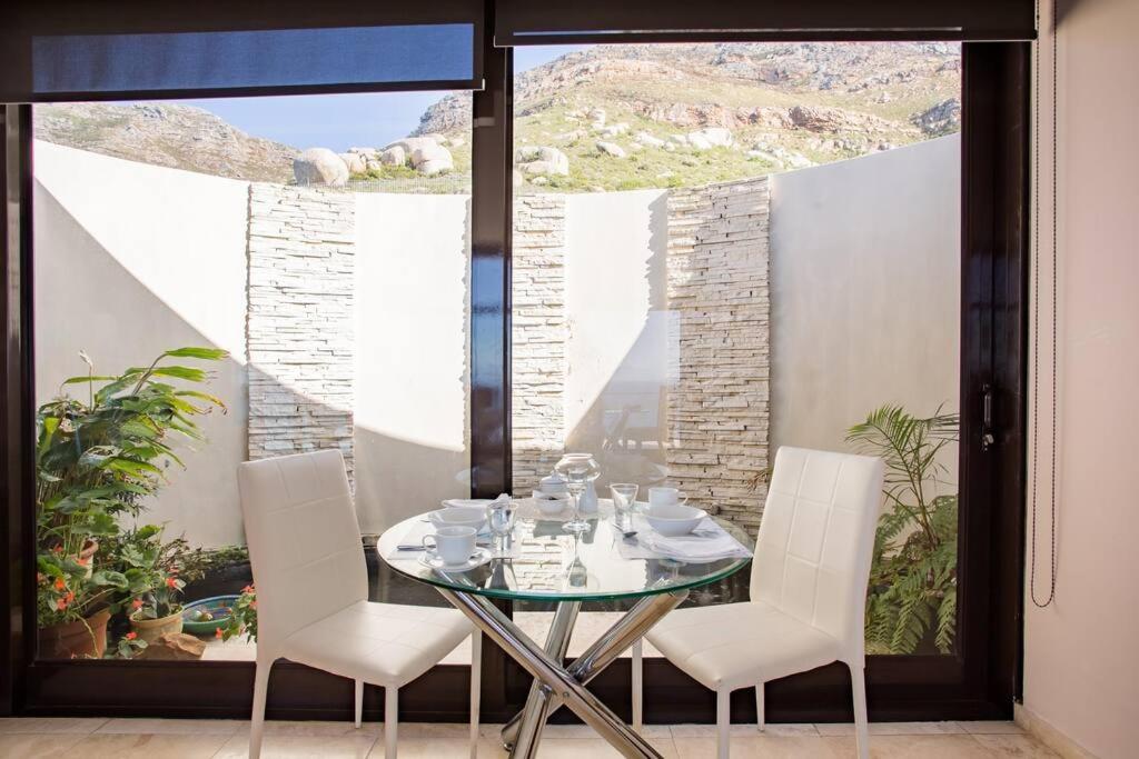 Aqua Terra Boutique Guesthouse Саймонстаун Экстерьер фото